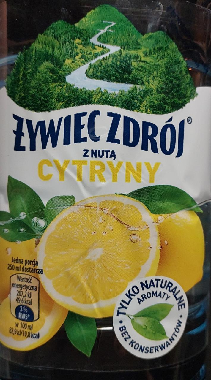 Zdjęcia - Z nutą cytryny Żywiec Zdrój