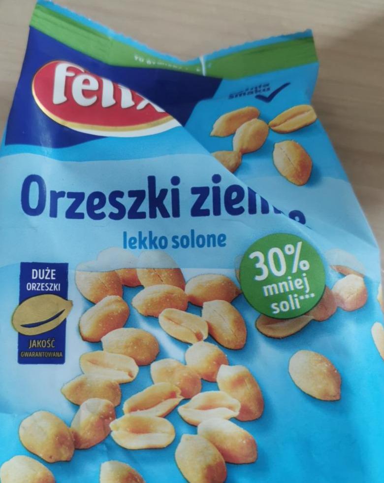 Zdjęcia - Orzeszki ziemne lekko solone Felix