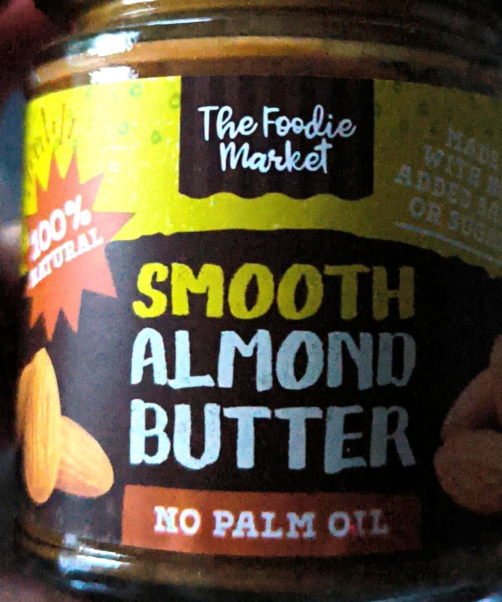 Zdjęcia - Smooth almond Butter The Foodie Market