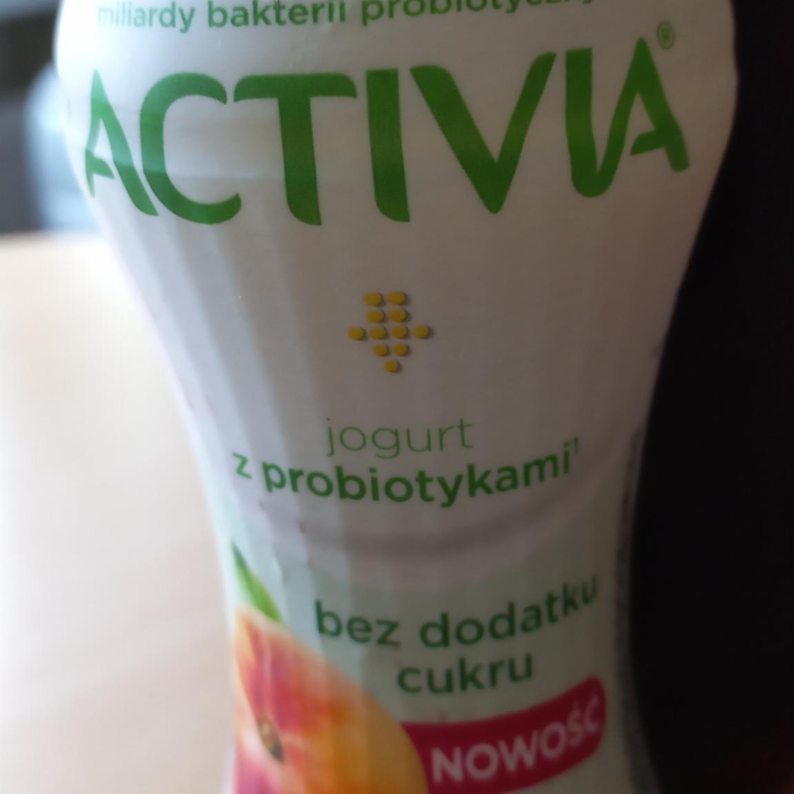 Zdjęcia - ACTIVIA jogurt brzoskwiniowo ananasowo bananowy