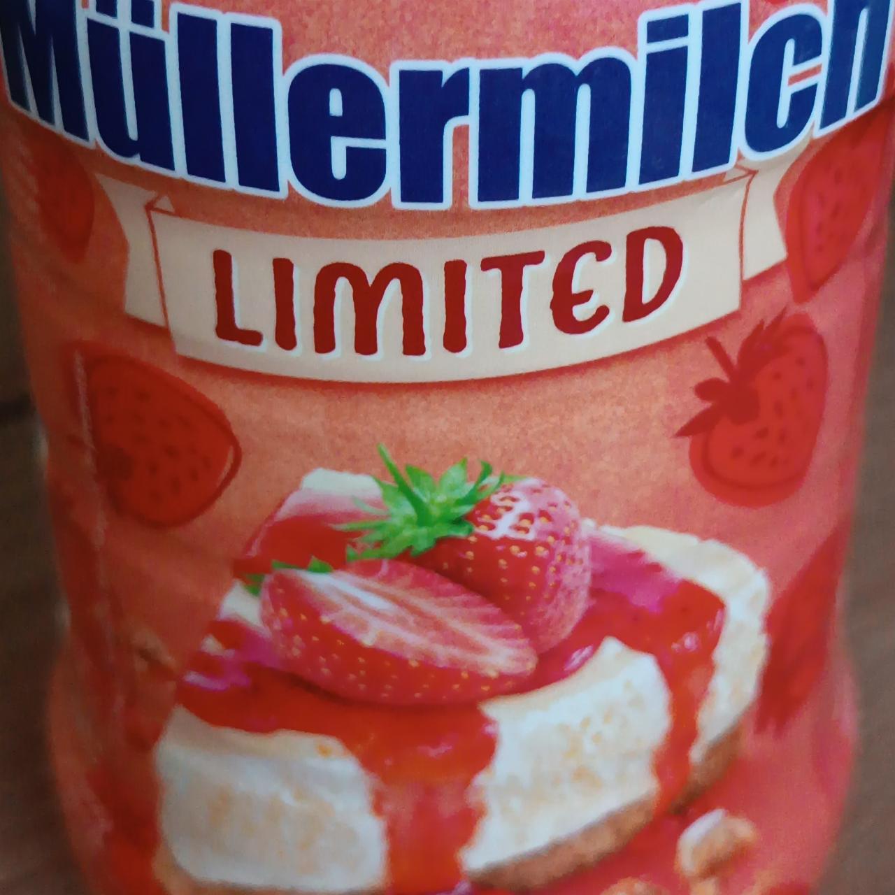 Zdjęcia - Mullermilch strawberry cheesecake Müller