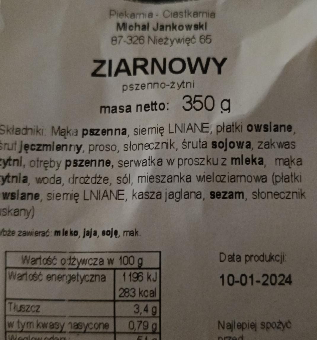 Zdjęcia - Chleb pszenno żytni ziarnowy Piekarnia Ciastkarnia Michał Jankowski