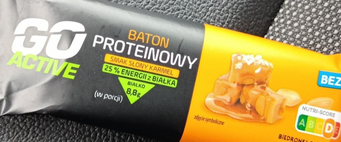 Zdjęcia - Baton proteinowy smak słony karmel Go Active