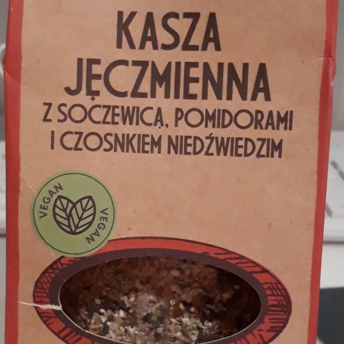 Zdjęcia - Kasza jęczmienna z soczewicą pomidorami i czosnkiem niedźwiedzim Dania Babci Zosi