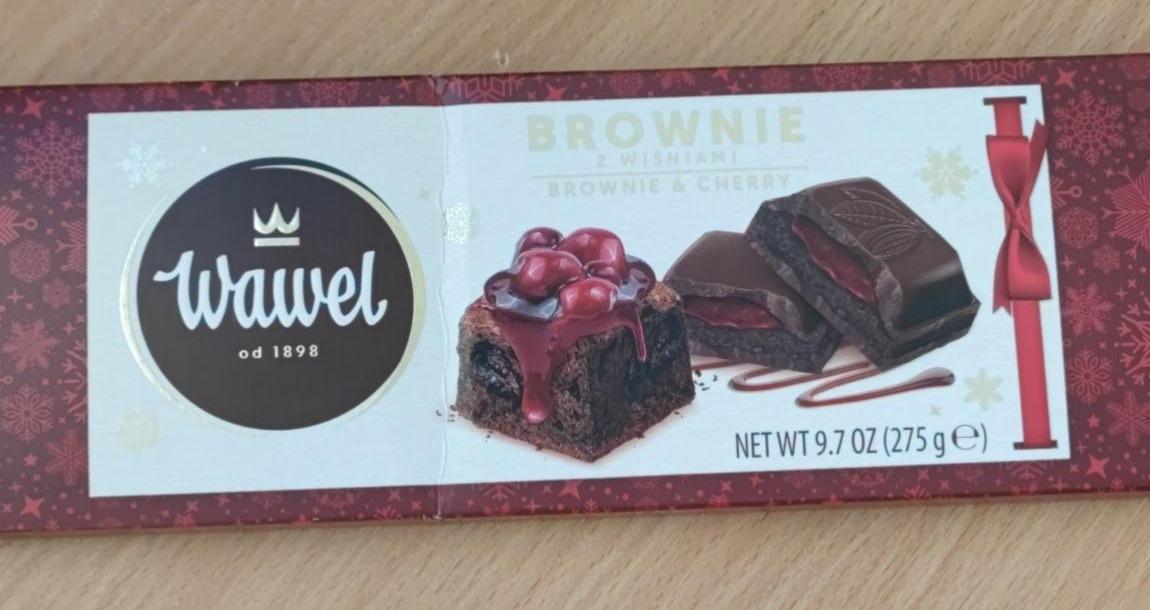 Zdjęcia - Wawel Czekolada z nadzieniem brownie z wiśniami 275 g