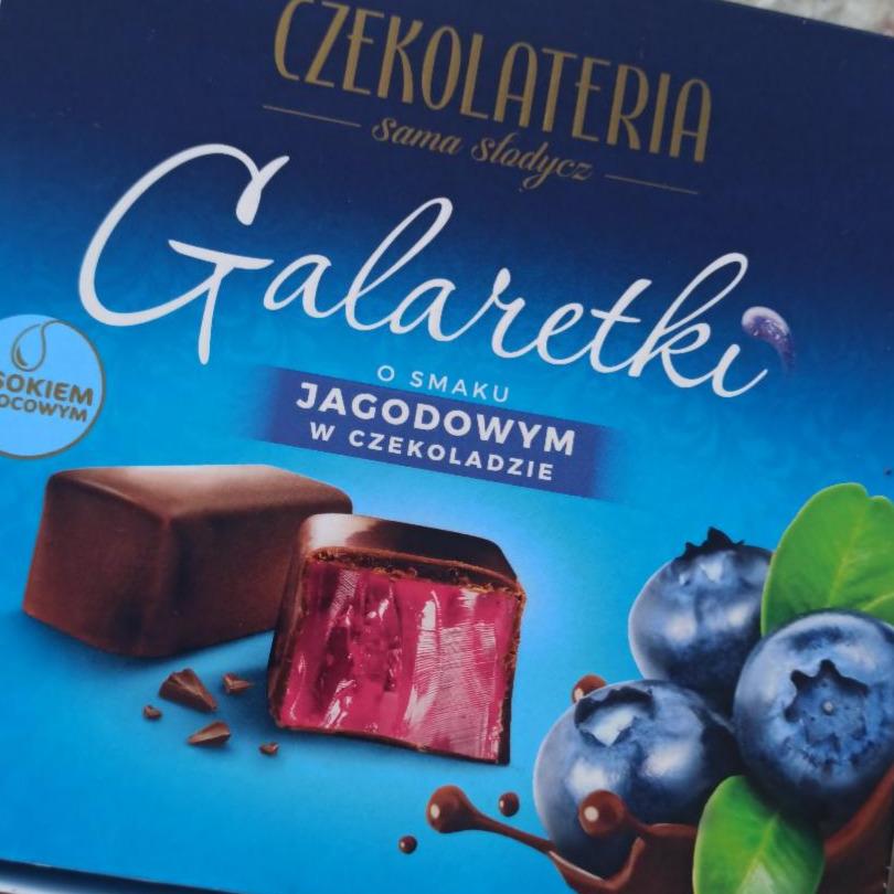 Zdjęcia - Czekolateria galaretki o smaku jagodowym w czekoladzie