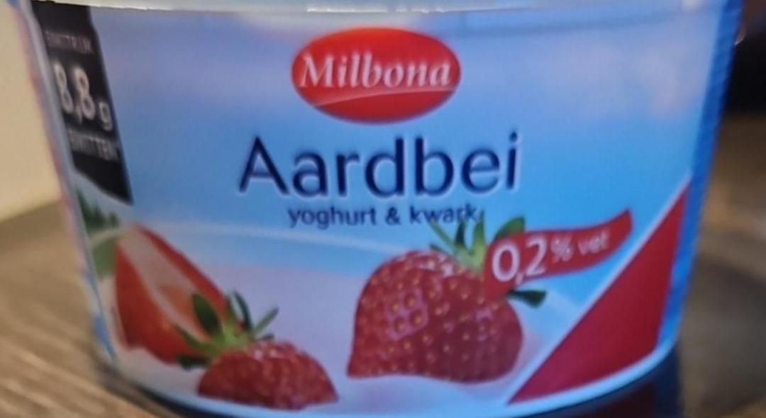 Zdjęcia - Aardbei jogurt & kwark Milbona