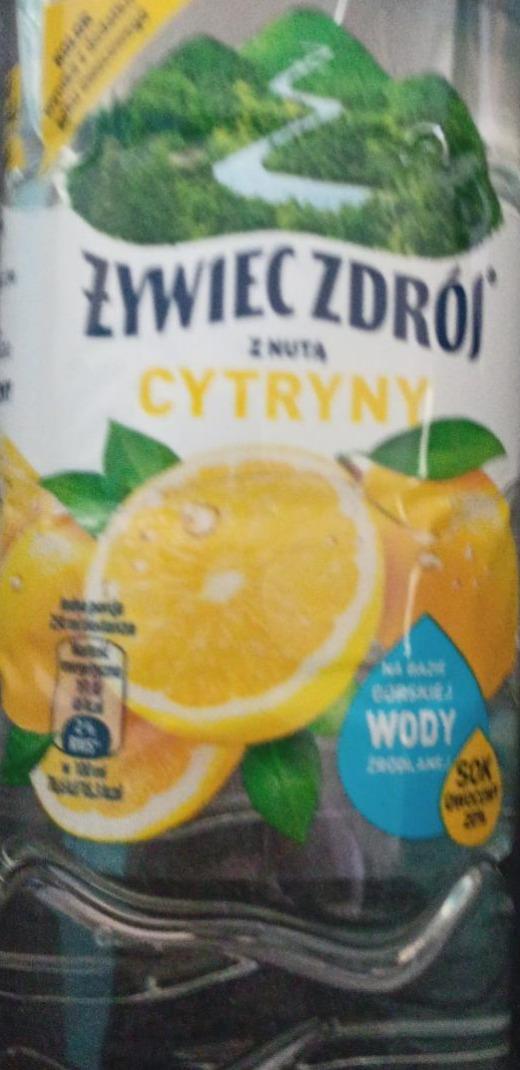 Zdjęcia - Woda z nutą cytryny Żywiec Zdrój