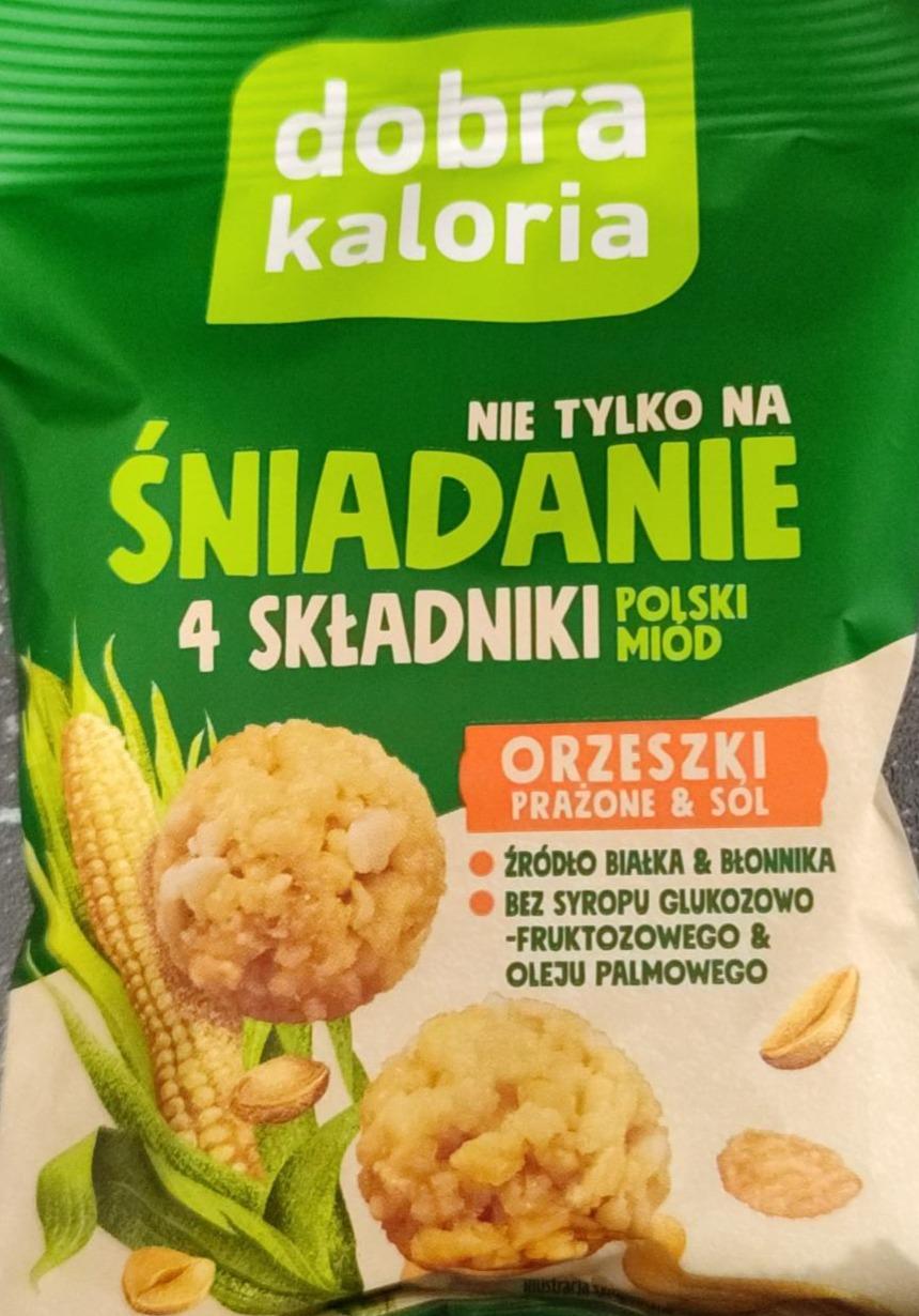 Zdjęcia - Przekąska Orzeszki prażone i sól nie tylko śniadanie 4 składniki Dobra kaloria