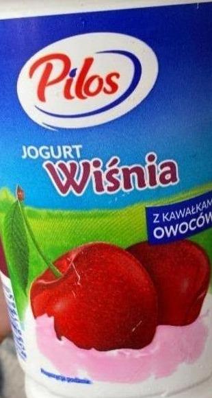 Zdjęcia - Jogurt wiśnia z kawałkami owoców Pilos