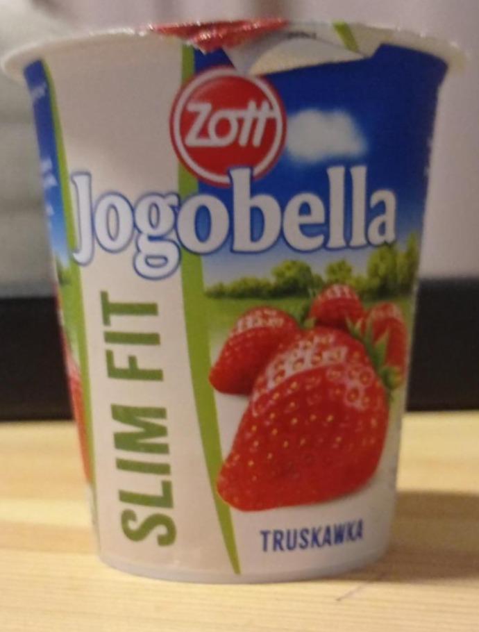 Zdjęcia - Jogurt Jogobella slim fit truskawka Zott