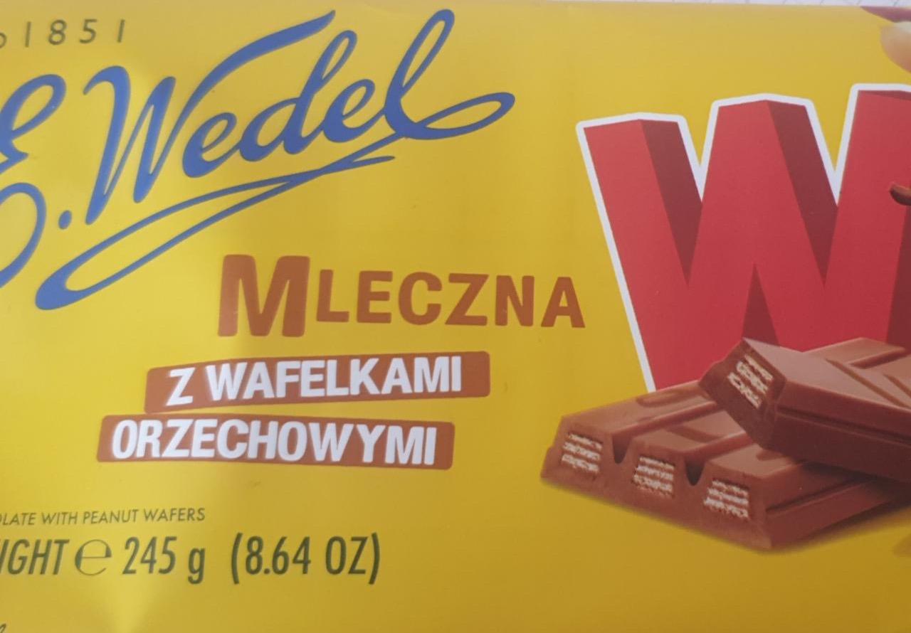 Zdjęcia - Mleczna z wafelkami orzechowym E. Wedel