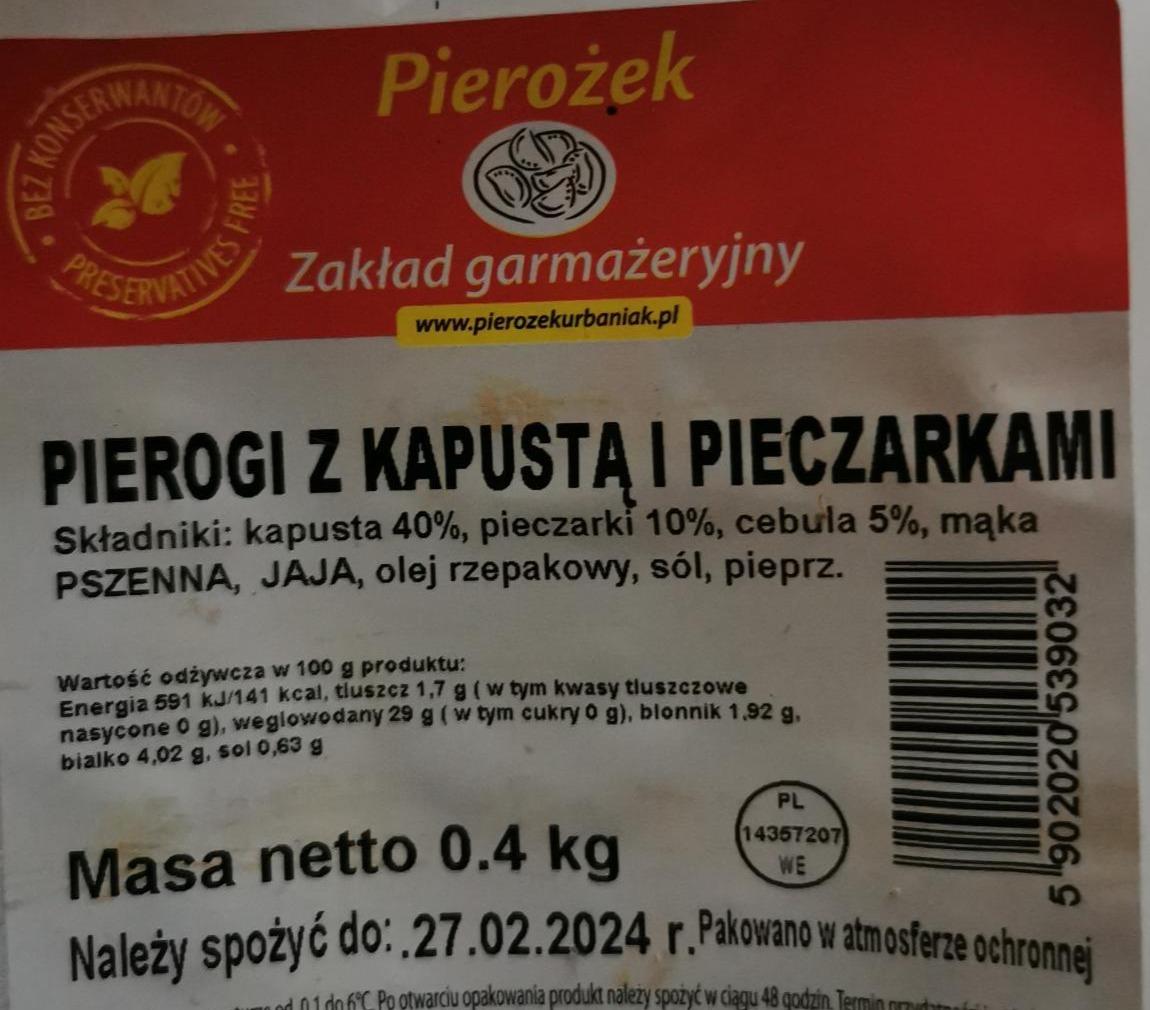 Zdjęcia - Pierogi z kapustą i pieczarkami Pierożek