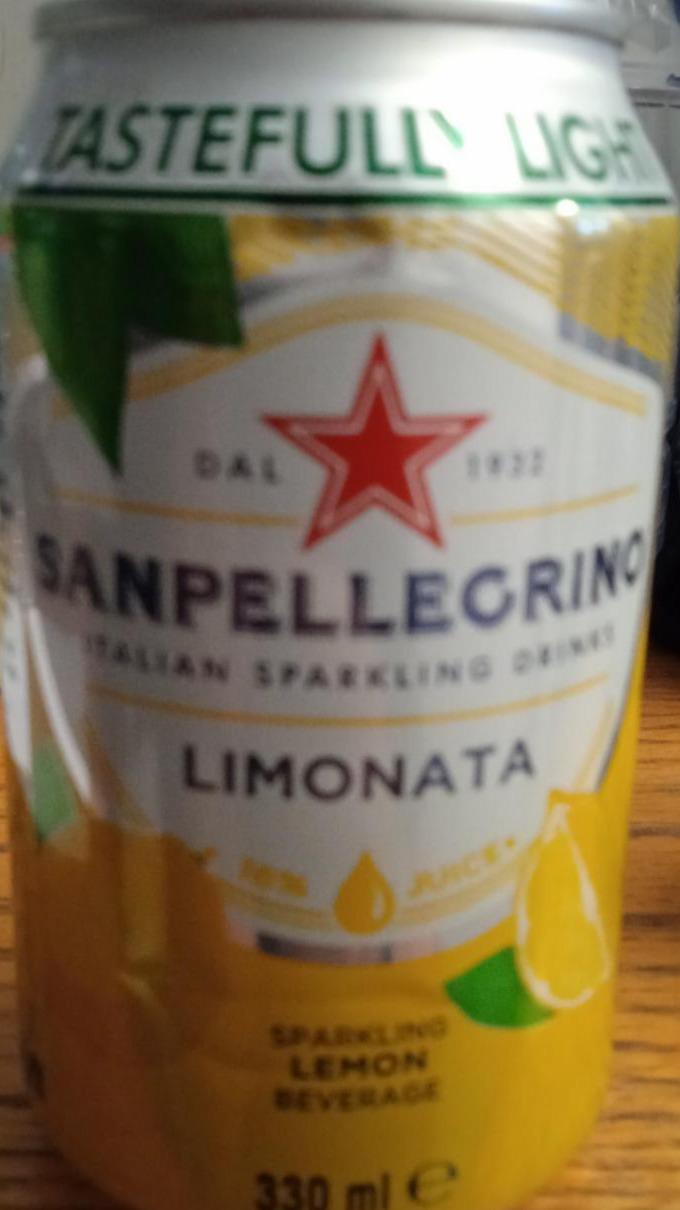 Zdjęcia - Sanpellegrino Limonata