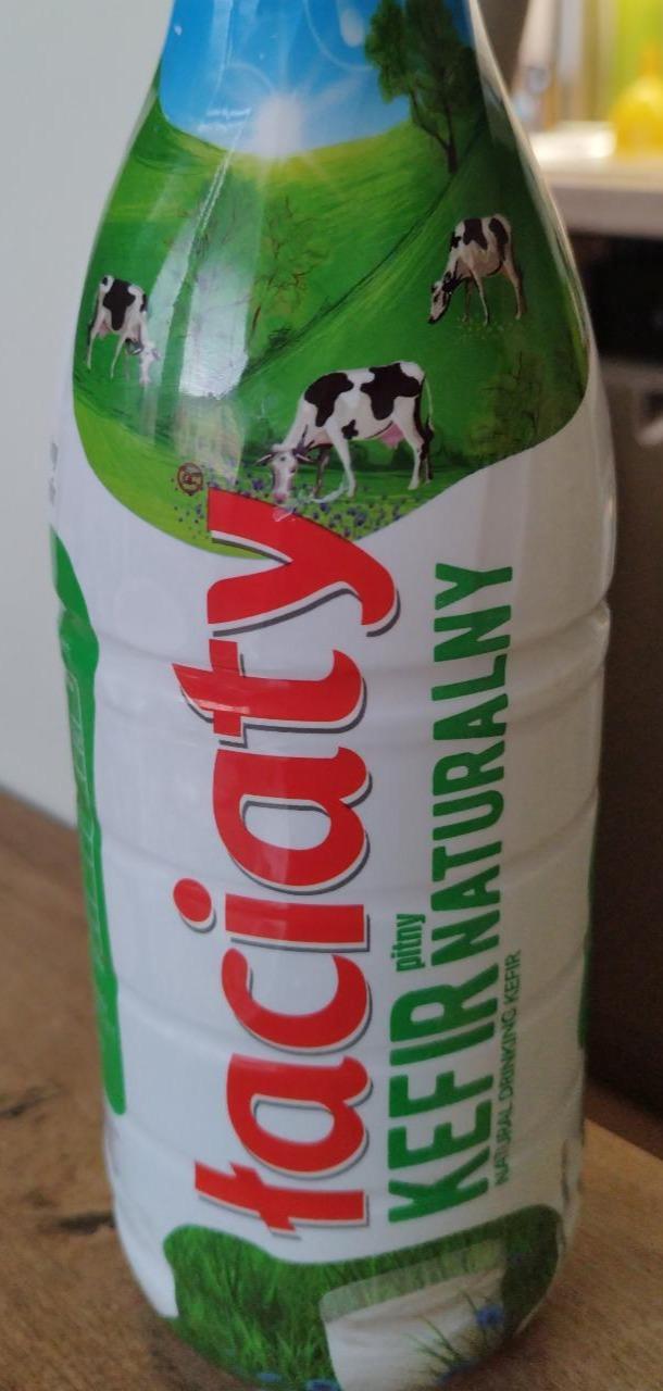 Zdjęcia - Kefir pitny naturalny Łaciaty