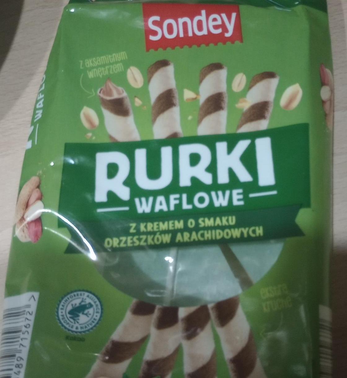 Zdjęcia - Rurki waflowe z kremem o smaku orzeszków arachidowych Sondey