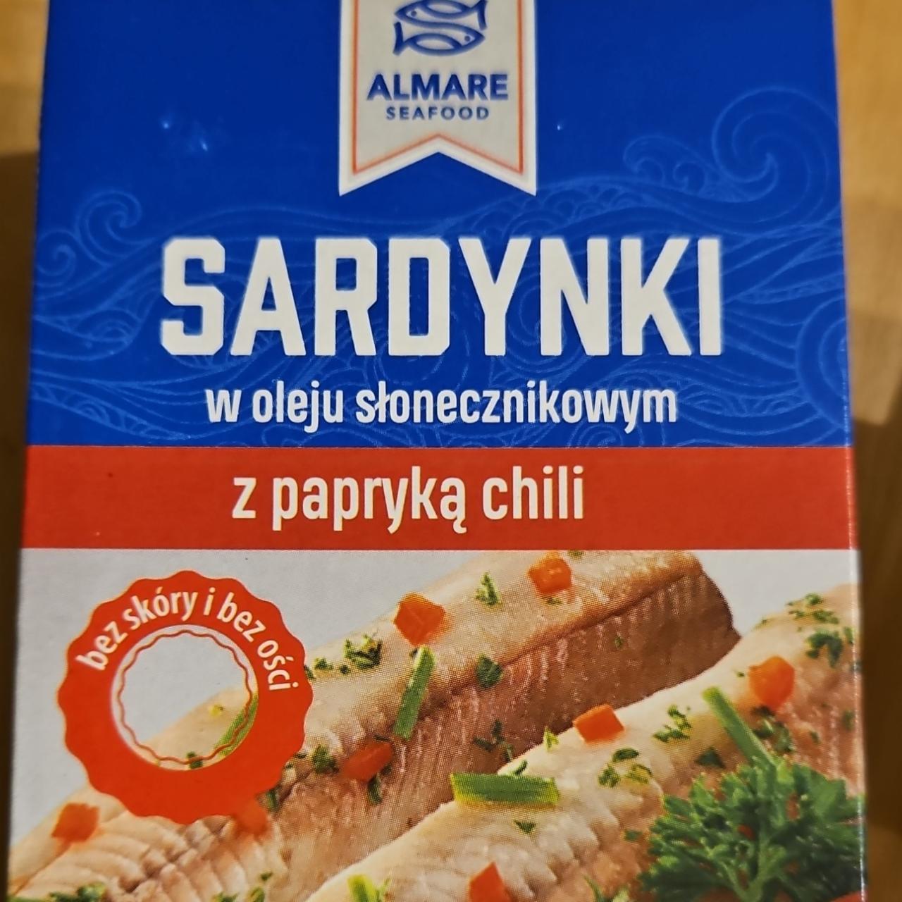 Zdjęcia - Sardynki w oleju słonecznikowym z papryką chili Almare Seafood