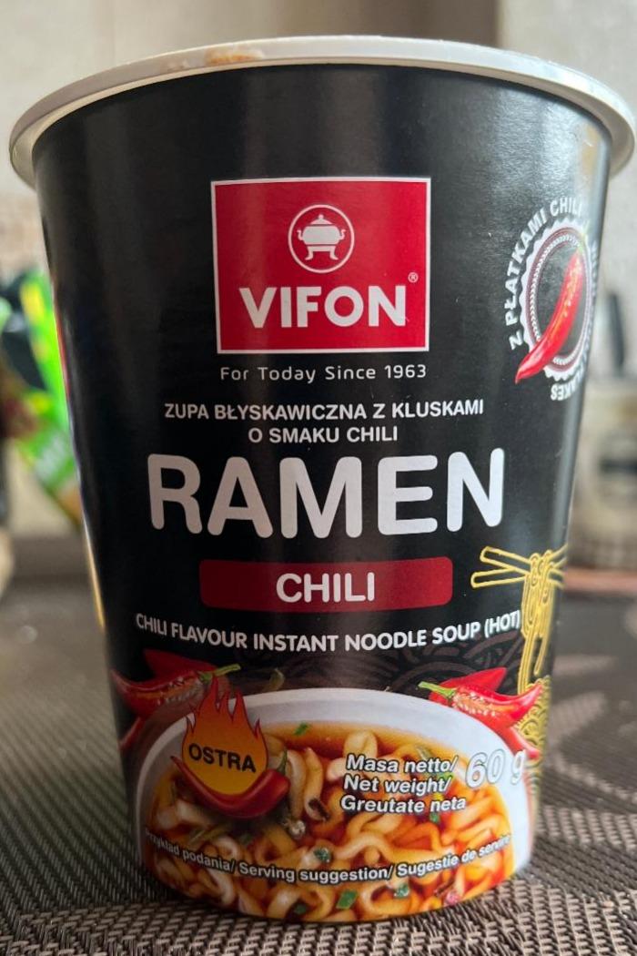 Zdjęcia - Vifon Ramen Zupa z kluskami o smaku chili 60 g