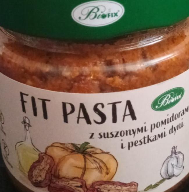 Zdjęcia - Fit Pasta z suszonymi pomidorami i pestkami dyni Bifix