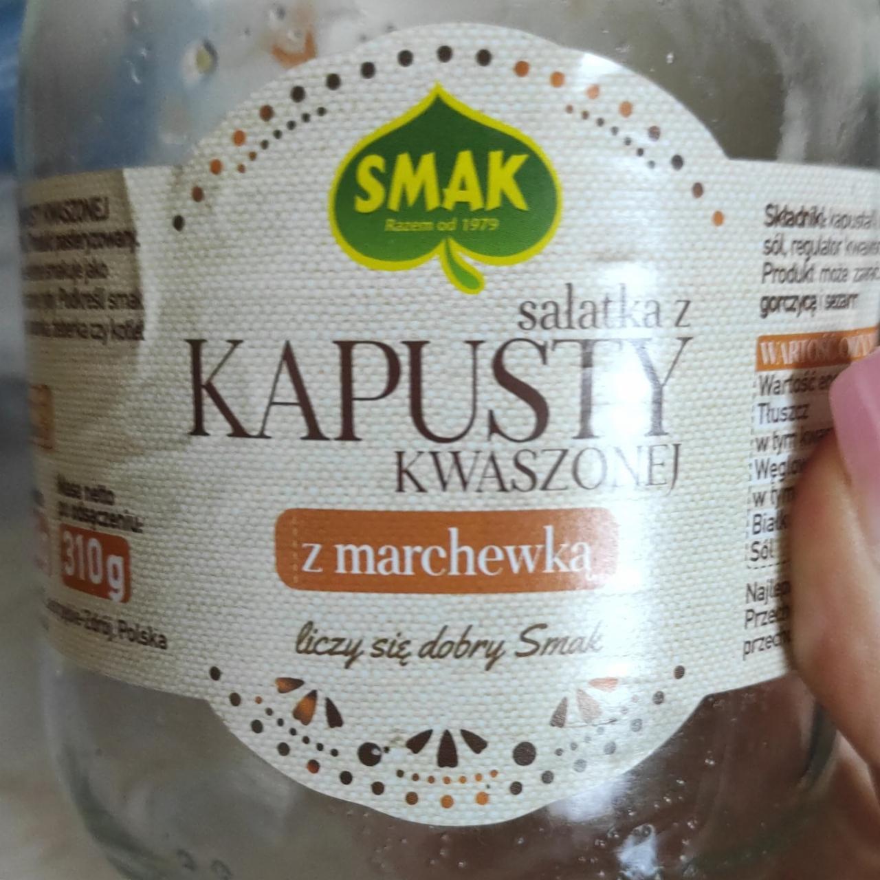 Zdjęcia - Sałatka z kapusty kwaszonej z marchewką Smak