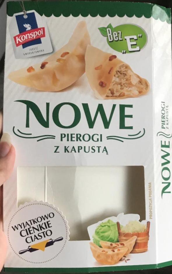 Zdjęcia - Pierogi z kapustą Konspol