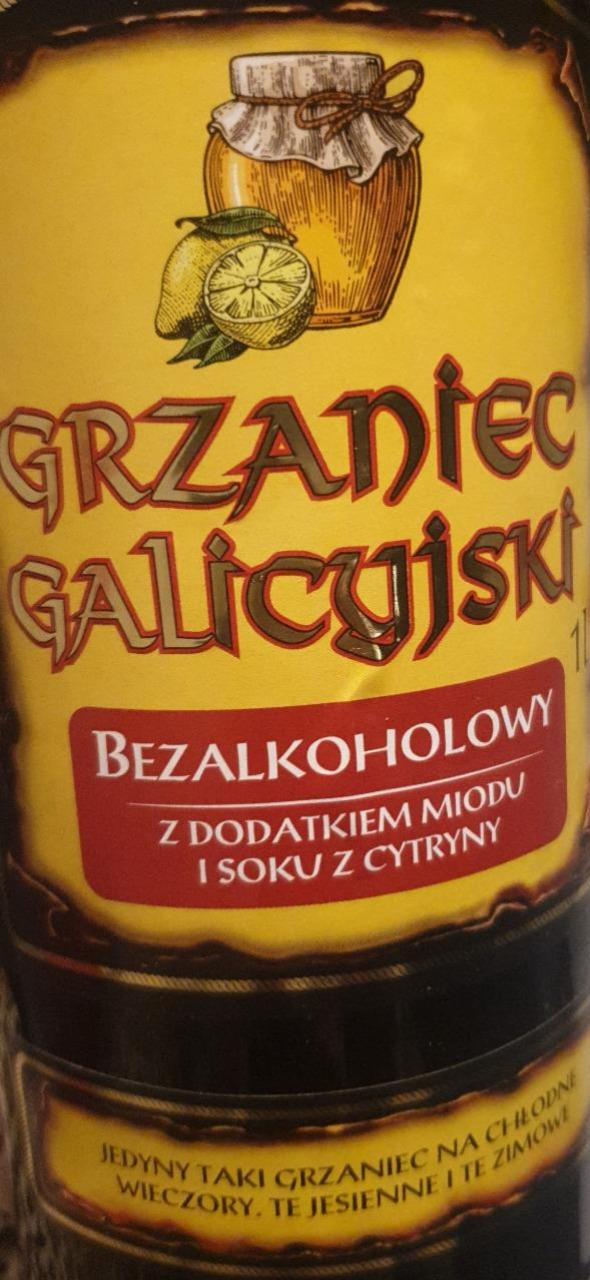 Zdjęcia - WINO GRZANIEC GALICYJSKI BEZALKOHOLOWY