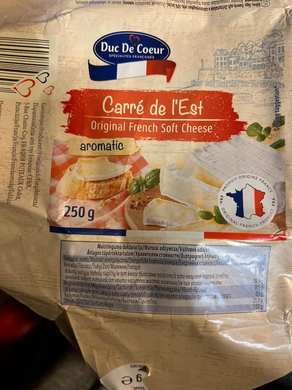 Zdjęcia - Carre dr l'Est original french soft cheese Duc De Coeur