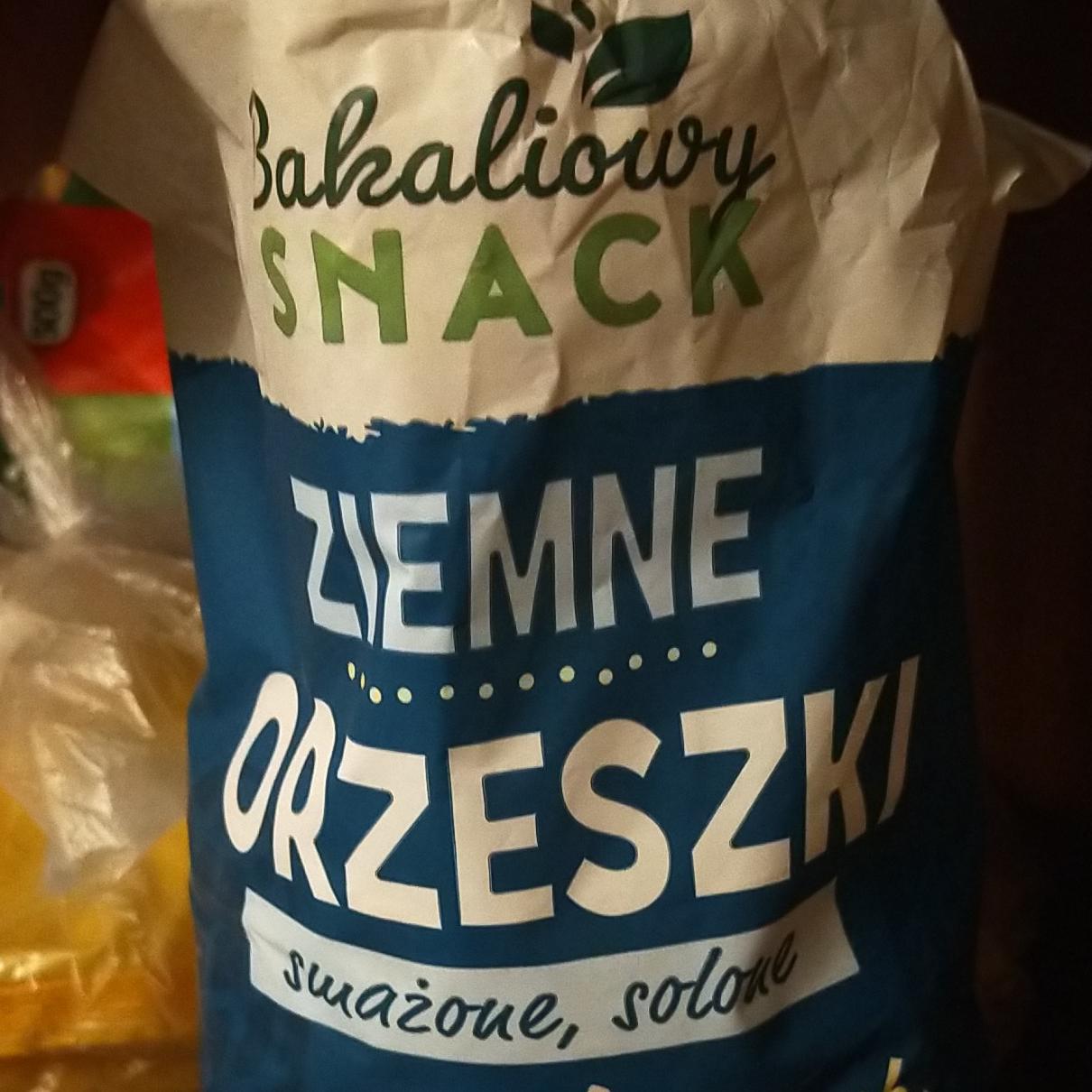 Zdjęcia - Ziemne orzeszki smażone solone Bakaliowy snack