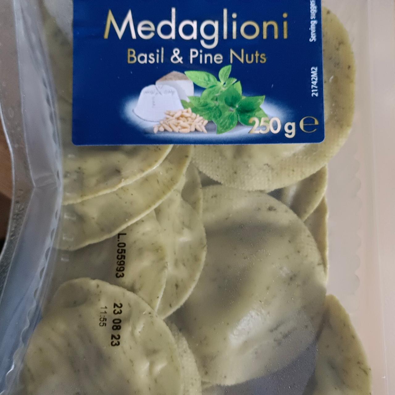 Zdjęcia - Medaglioni Basil & Pine nuts Lidl