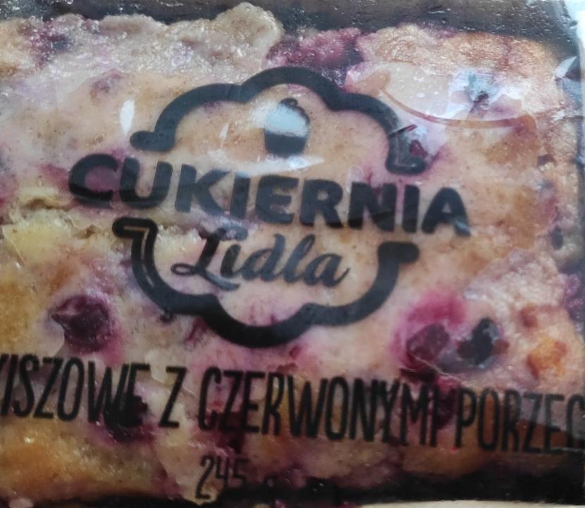 Zdjęcia - ciasto orkiszowe z porzeczkami