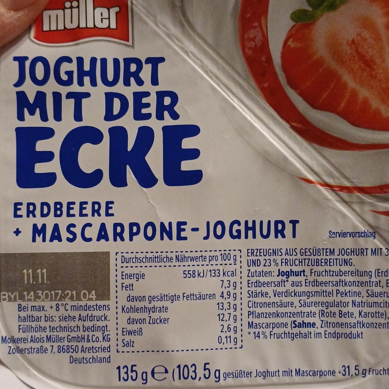 Zdjęcia - Joghurt mit der ecke erdbeere + mascarpone - joghurt Müller