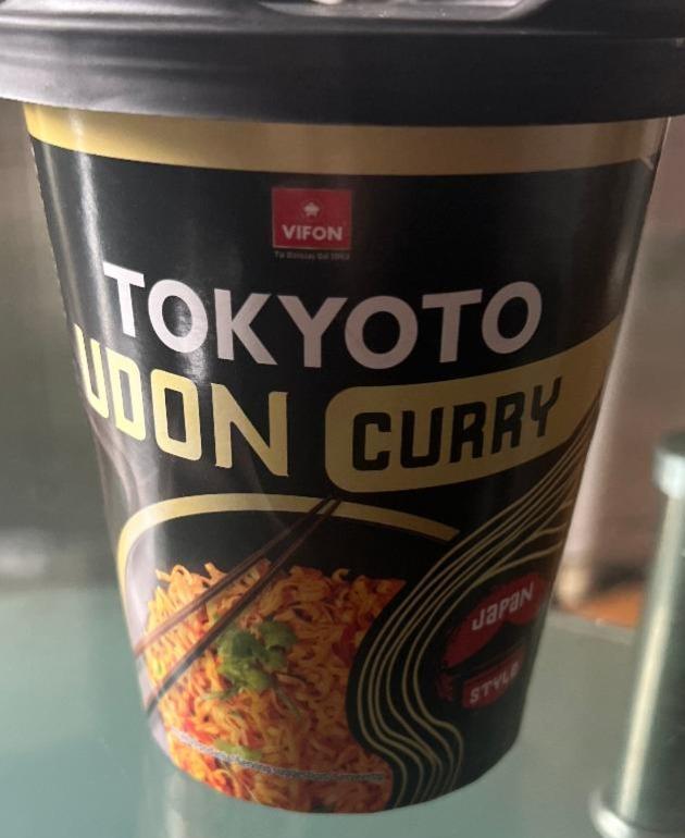 Zdjęcia - Vifon Tokyoto Udon Curry Danie błyskawiczne z nudlami o smaku kurczaka curry 85 g