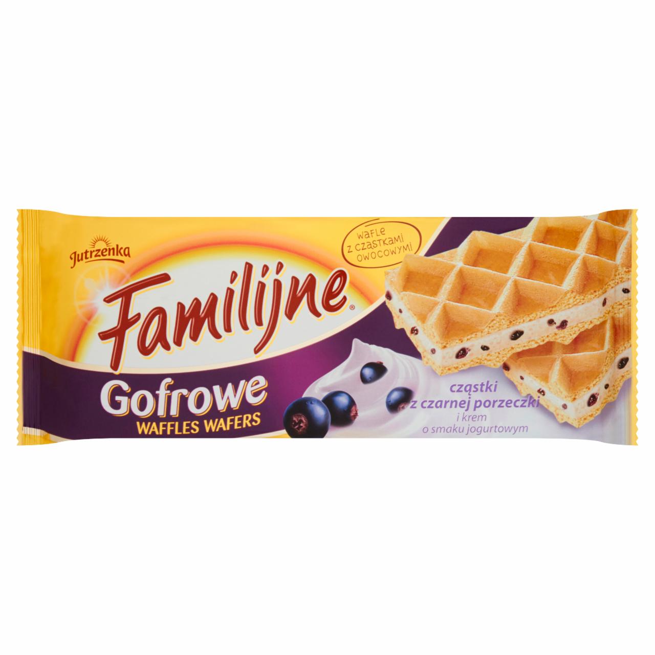 Zdjęcia - Familijne Gofrowe wafle cząstki z czarnej porzeczki i krem o smaku jogurtowym 160 g