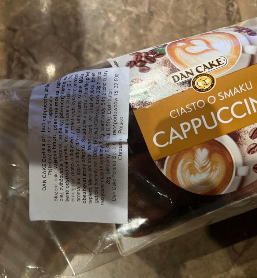 Zdjęcia - Ciasto o smaku cappuccino Dan Cake