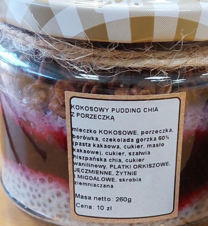 Zdjęcia - Kokosowy pudding chia z porzeczką SandwiczSzop