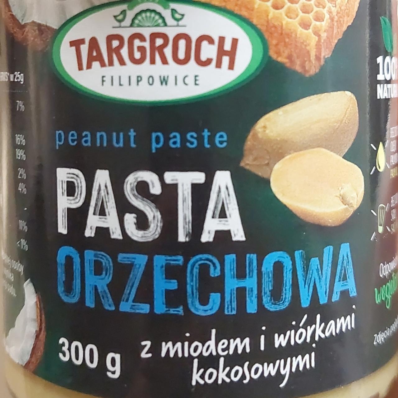 Zdjęcia - Pasta orzechowa z miodem i wiórkami kokosowymi Targroch