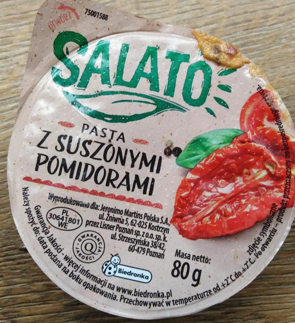 Zdjęcia - salato pasta z suszonymi pomidorami