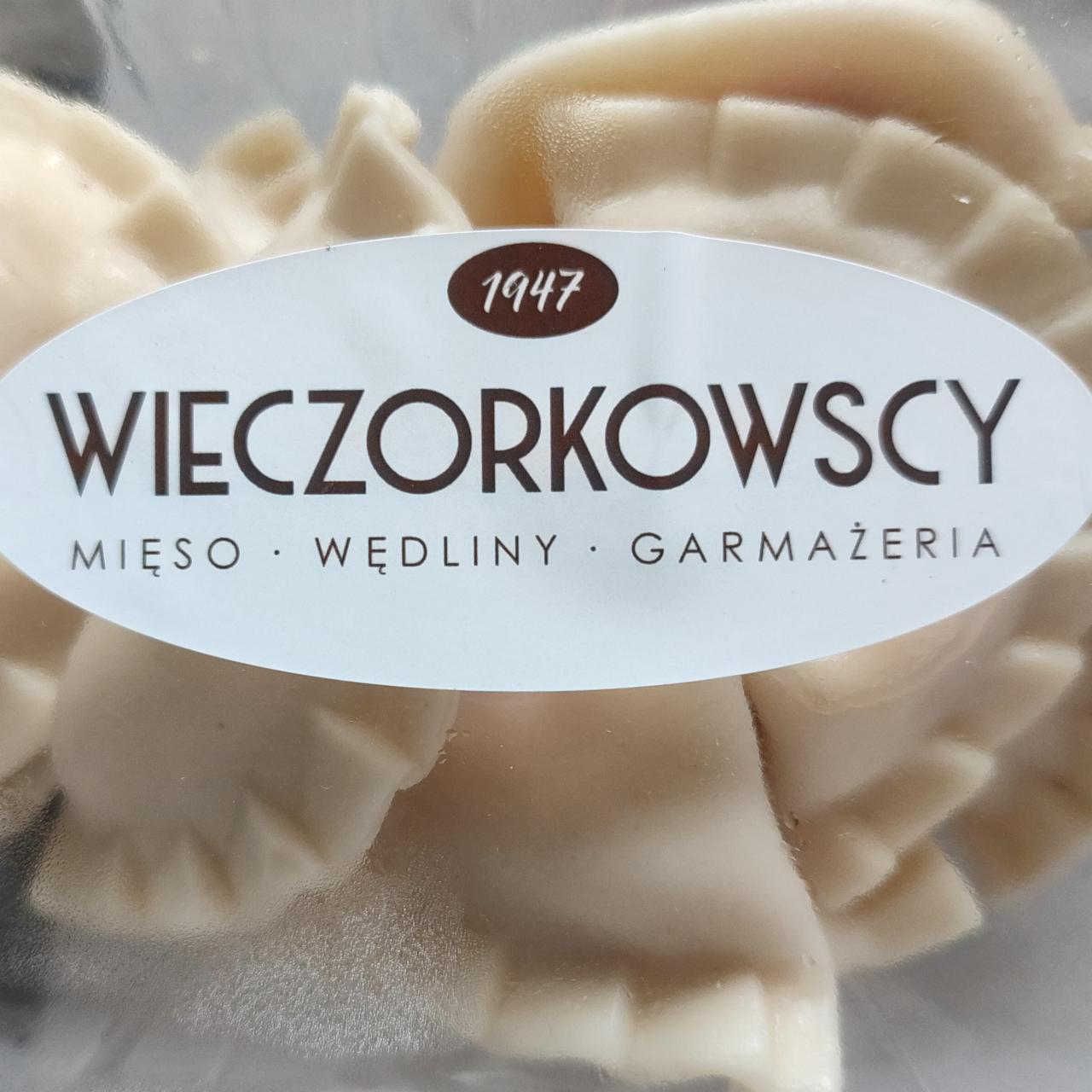 Zdjęcia - Pierogi z serem i malinami Manufaktura Wieczorkowscy