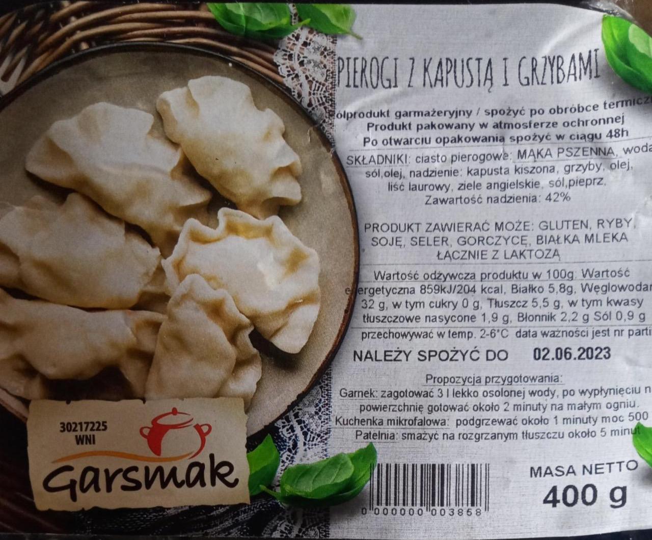 Zdjęcia - Pierogi z kapustą i grzybami Garsmak