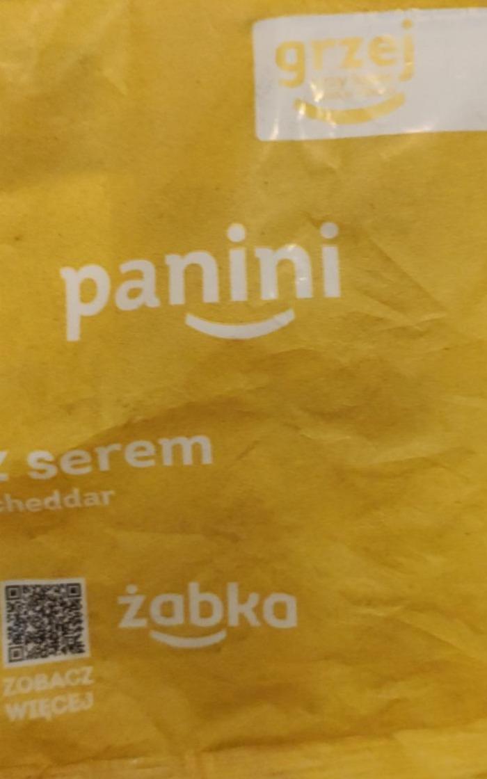 Zdjęcia - Panini z serem cheddar Żabka