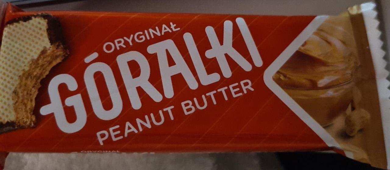 Zdjęcia - Peanut Butter Wafelek z kremowym nadzieniem w polewie kakaowej 50 g Góralki