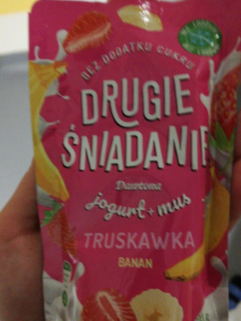 Zdjęcia - Drugie śniadanie truskawka banan Dawtona