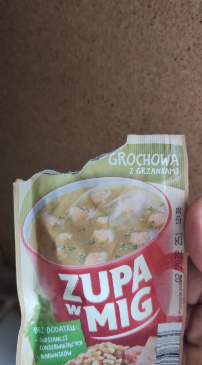 Zdjęcia - Zupa w mig Grochowa z grzankami lidl