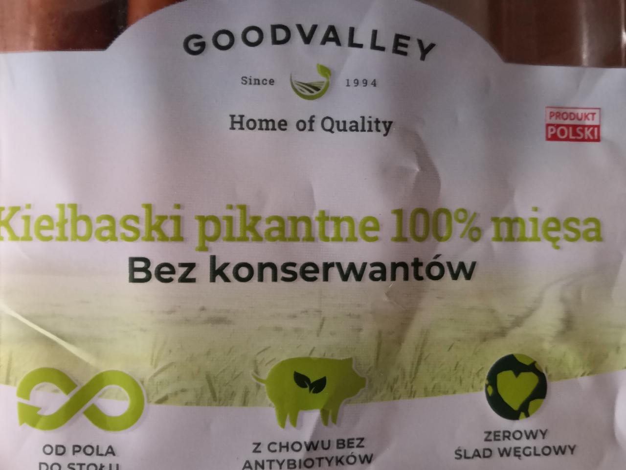 Zdjęcia - Kiełbaski pikantne 100% mięsa bez konserwantów Goodvalley