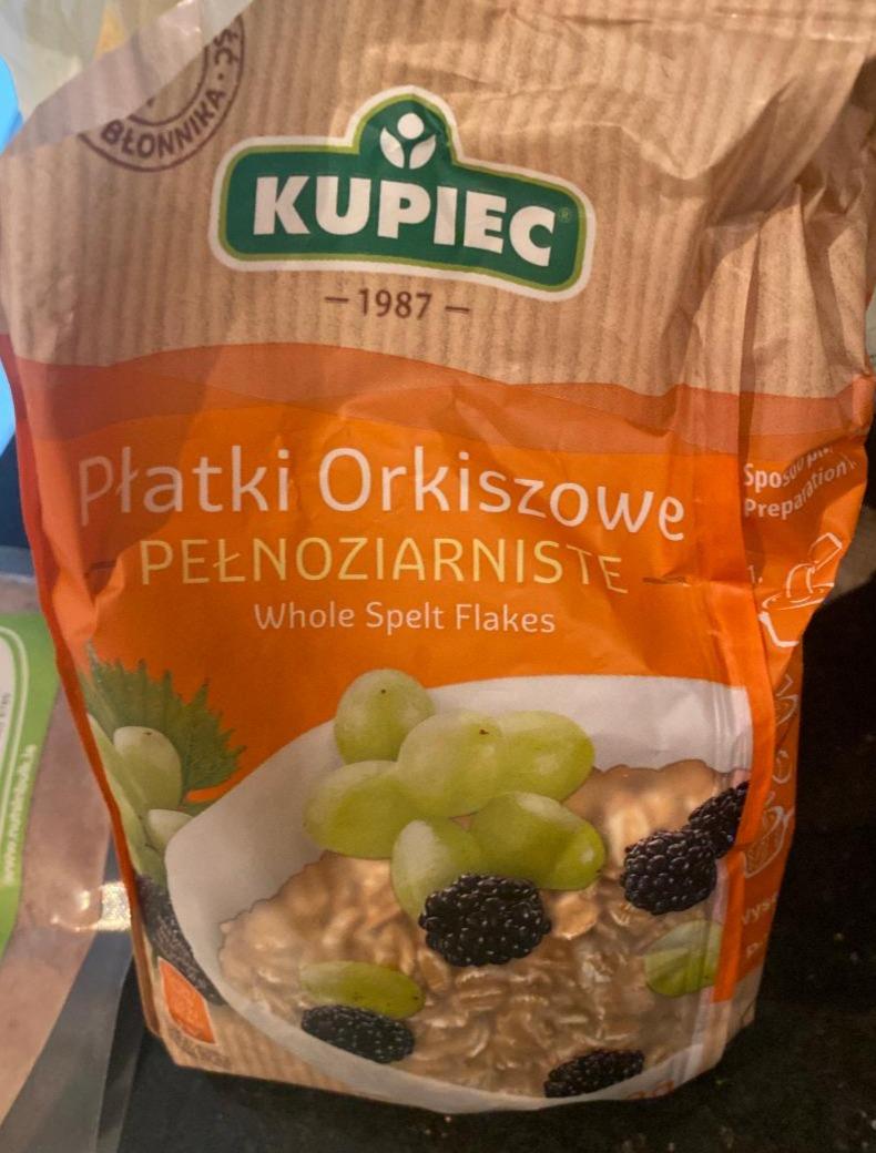 Zdjęcia - Płatki orkiszowe pełnoziarniste whole spelt flakes Kupiec