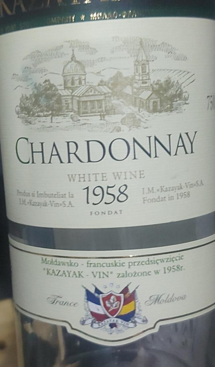 Zdjęcia - Kazayak Chardonnay