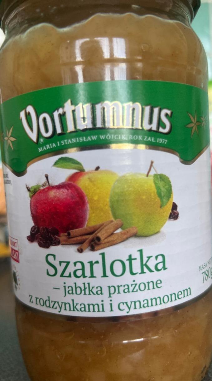 Zdjęcia - Szarlotka jabłka prażone z rodzynkami i cynamonem Vortumnus