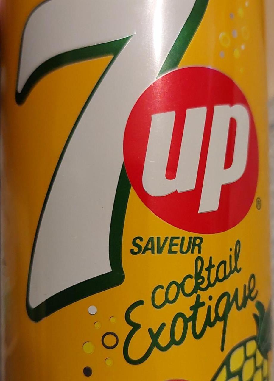 Zdjęcia - Napój gazowany o smaku egzotycznym 7 Up