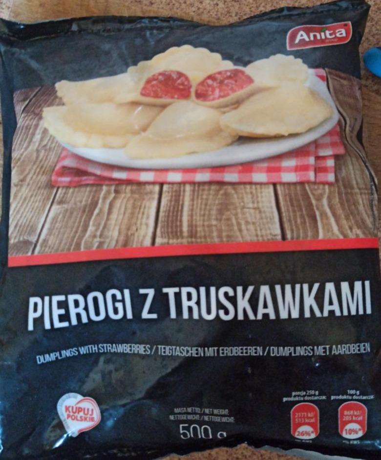 Zdjęcia - Pierogi z truskawkami Anita