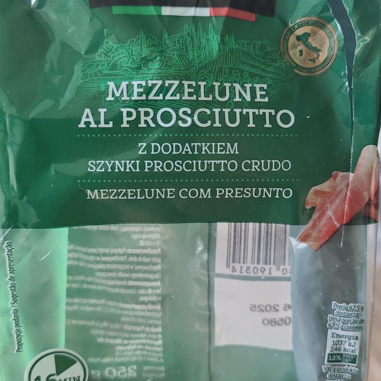 Zdjęcia - Mezzelune al prosciutto z dodatkiem szynki prosciutto crudo GustoBello